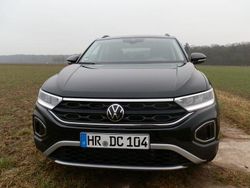 Schwarz Gebraucht 2024 VW T-Roc Move SUV | 23.600 € (Fairer Preis)
