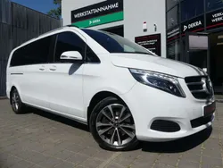 Bergkristallweiß metallic Gebraucht 2019 Mercedes V250 Avantgarde Van / Kleinbus | 43.800 € (Guter Preis)