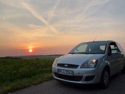 Silber Gebraucht 2008 Ford Fiesta Style Kleinwagen | 1.700 € (Fairer Preis)