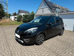 Schwarz Gebraucht 2014 Renault Scénic III Dynamique Van / Kleinbus | 4.700 € (Guter Preis)