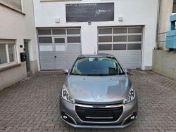 Gebraucht 2018 Peugeot 208 Signature Sky Kleinwagen | 6.900 € (Fairer Preis)
