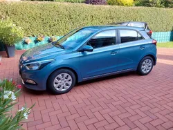 Grau Gebraucht 2018 Hyundai i20 Limousine | 6.200 € (Superpreis)
