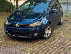 Blau Gebraucht 2011 VW Golf VI Kleinwagen | 5.350 € (Superpreis)
