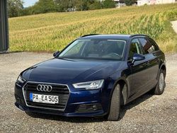 Blau Gebraucht 2019 Audi A4 Ambiente Kombi | 19.750 € (Fairer Preis)