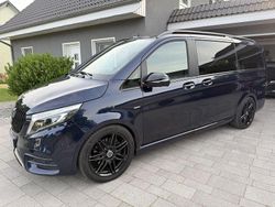 Blau Gebraucht 2018 Mercedes V250 Edition Van / Kleinbus | 41.800 €