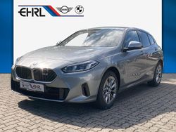Grau Neu 2025 BMW 120 Performance Kleinwagen | 31.540 € (Superpreis)