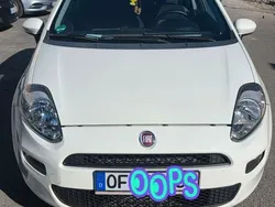 Weiß Gebraucht 2014 Fiat Grande Punto Kleinwagen | 4.000 €