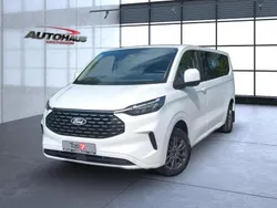 Frostweiß (weiß) Gebraucht 2024 Ford Tourneo Custom Titanium Limousine | 44.750 €