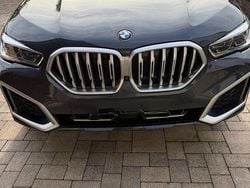 Grau Gebraucht 2019 BMW X6 Sport Line SUV | 58.000 €