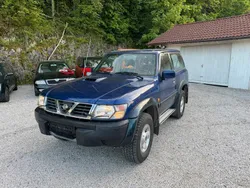 Blau Gebraucht 2000 Nissan Patrol SUV | 22.900 € (Teuer)