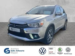 Silber Gebraucht 2018 Mitsubishi ASX Diamant Edition SUV | 15.450 € (Fairer Preis)