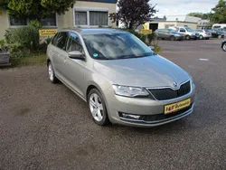 Beige Gebraucht 2017 Skoda Rapid Drive Limousine | 9.999 € (Fairer Preis)