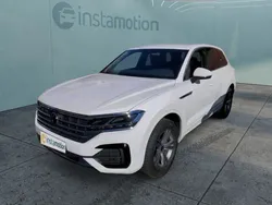 Weiß Gebraucht 2021 VW Touareg R-line SUV | 43.530 € (Fairer Preis)