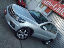 Silber Gebraucht 2013 VW Tiguan Style SUV | 14.990 € (Fairer Preis)