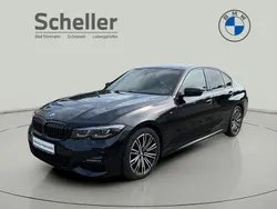 Schwarz Gebraucht 2022 BMW 318 Performance Limousine | 24.900 €