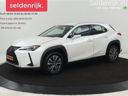 Weiß Gebraucht 2020 Lexus UX 300e Business Edition SUV | 18.701 € (Fairer Preis)