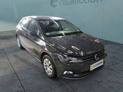 Grau Gebraucht 2020 VW Polo Highline Limousine | 16.225 € (Etwas zu teuer)