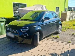 Schwarz Gebraucht 2023 Fiat 500e Kleinwagen | 15.000 € (Superpreis)