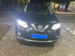 Schwarz Gebraucht 2014 Nissan X-Trail SUV | 12.000 € (Teuer)
