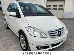 Weiß Gebraucht 2010 Mercedes A180 Avantgarde Limousine | 5.800 € (Fairer Preis)
