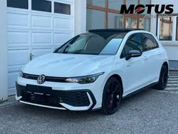 Weiß Gebraucht 2024 VW Golf VIII GTE Limousine | 43.890 € (Guter Preis)