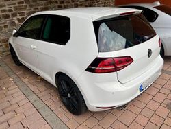 Weiß Gebraucht 2014 VW Golf VII Sportline Kleinwagen | 12.100 € (Fairer Preis)