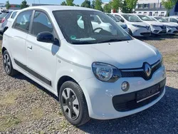 Weiß Gebraucht 2018 Renault Twingo LIMITED Kleinwagen | 9.950 € (Etwas zu teuer)