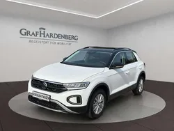 Pure white Gebraucht 2024 VW T-Roc Life SUV | 30.980 € (Fairer Preis)