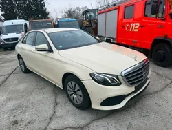 Gelb Gebraucht 2019 Mercedes E200 Limousine | 11.999 €