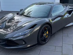 Grau Gebraucht 2022 Ferrari F8 Coupé | 314.000 €