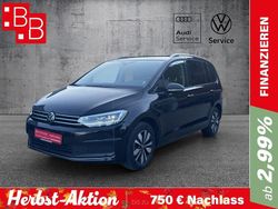 Schwarz Gebraucht 2024 VW Touran Move Van / Kleinbus | 35.950 € (Fairer Preis)