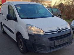 Weiß Gebraucht 2017 Citroën Berlingo Business Class Van / Kleinbus | 6.998 € (Fairer Preis)
