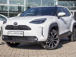 Schneeweiß Neu 2025 Toyota Yaris Cross SUV | 27.590 €