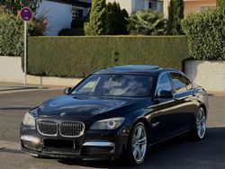 Schwarz Gebraucht 2010 BMW 730L M Sport Limousine | 8.900 €