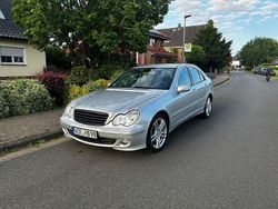 Silber Gebraucht 2006 Mercedes C200 Avantgarde Limousine | 3.250 € (Fairer Preis)