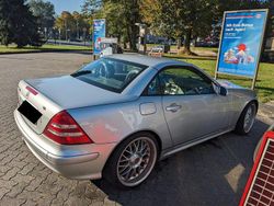 Silber Gebraucht 2000 Mercedes SLK230 Cabrio | 7.500 € (Etwas zu teuer)