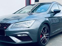 Grau Gebraucht 2018 Cupra Leon Kombi | 22.999 € (Fairer Preis)