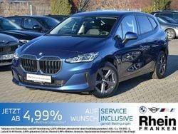 Blau Gebraucht 2024 BMW 218 Active Tourer Van / Kleinbus | 28.240 € (Superpreis)
