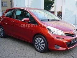 Rot Gebraucht 2012 Toyota Yaris Life Kleinwagen | 5.999 € (Fairer Preis)