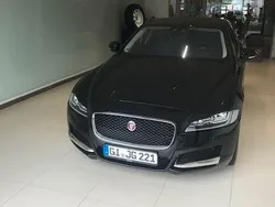 Schwarz Gebraucht 2017 Jaguar XF Prestige Limousine | 17.600 € (Guter Preis)