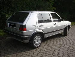 Silber Gebraucht 1989 VW Golf II Kleinwagen | 2.999 €