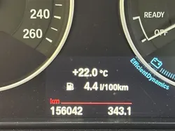 Braun Gebraucht 2015 BMW 320 Luxury Line Kombi | 11.500 € (Guter Preis)