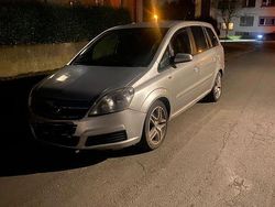 Gebraucht 2006 Opel Zafira Cosmo Van / Kleinbus | 1.500 € (Guter Preis)