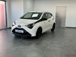 Weiß Gebraucht 2020 Toyota Aygo Kleinwagen | 7.999 € (Guter Preis)