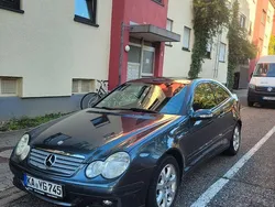 Grau Gebraucht 2004 Mercedes C230 Coupé | 2.300 € (Guter Preis)
