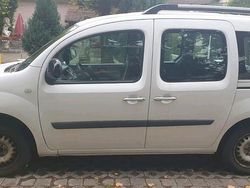 Weiß Gebraucht 2013 Renault Kangoo Van / Kleinbus | 4.900 € (Fairer Preis)