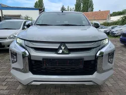 Weiß Gebraucht 2021 Mitsubishi L200 Spirit Abholung | 28.500 € (Superpreis)