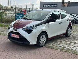 Weiß Gebraucht 2020 Toyota Aygo Kleinwagen | 8.499 € (Fairer Preis)