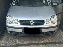 Silber Gebraucht 2004 VW Polo Kleinwagen | 1.499 € (Fairer Preis)