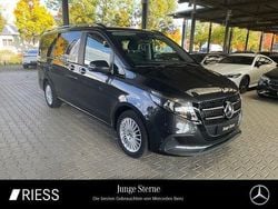 Graphitgrau metallic Gebraucht 2024 Mercedes V250 Style Van / Kleinbus | 63.570 € (Guter Preis)